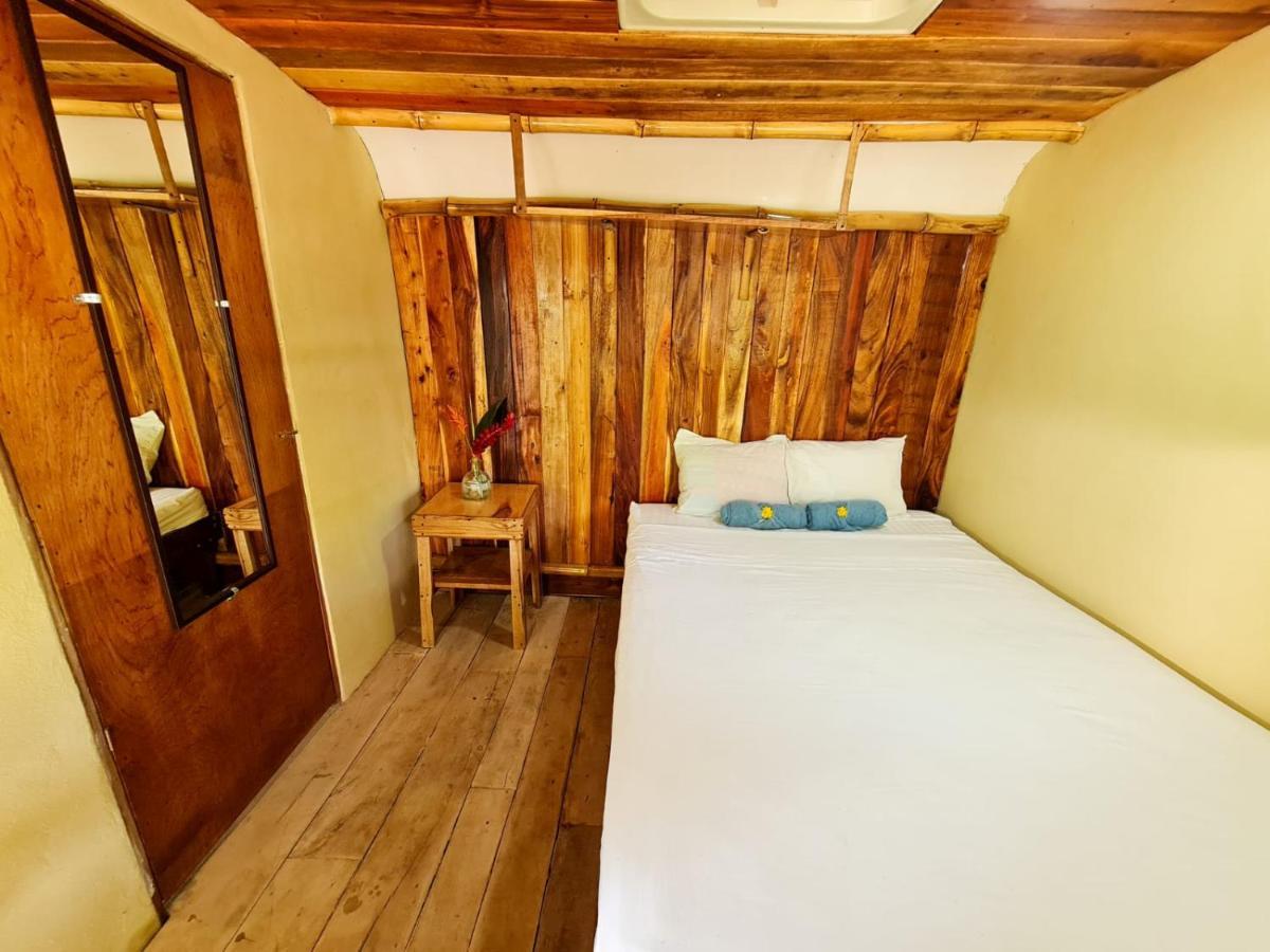 Hospedaje Combi Dream Bird Apartment Playas del Coco Ngoại thất bức ảnh