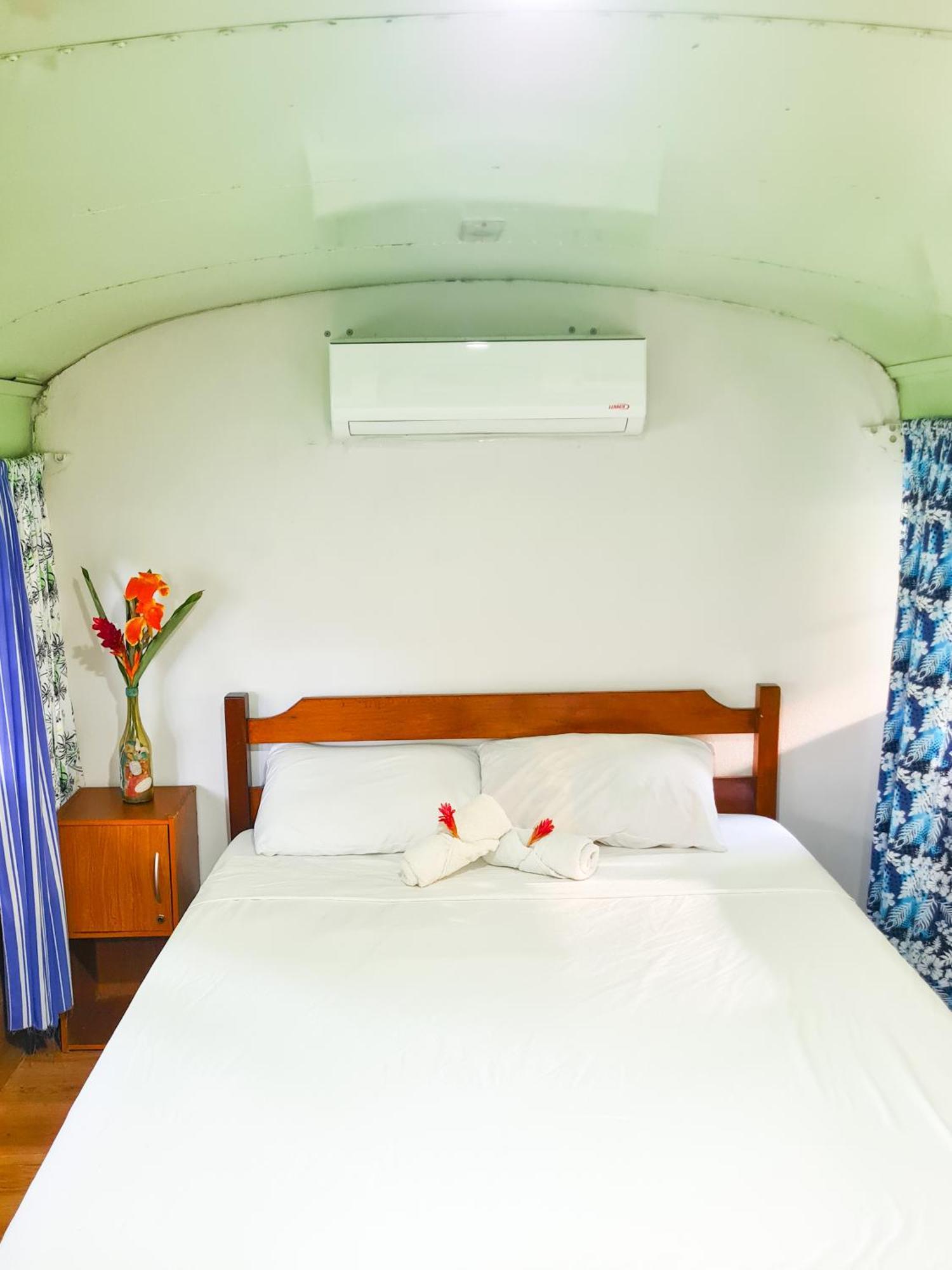 Hospedaje Combi Dream Bird Apartment Playas del Coco Ngoại thất bức ảnh